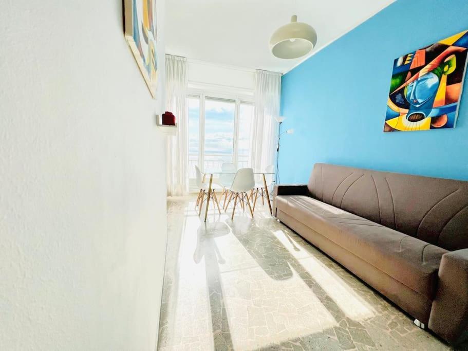 Suite Sunset 21 - Fronte Mare Sanremo Luaran gambar