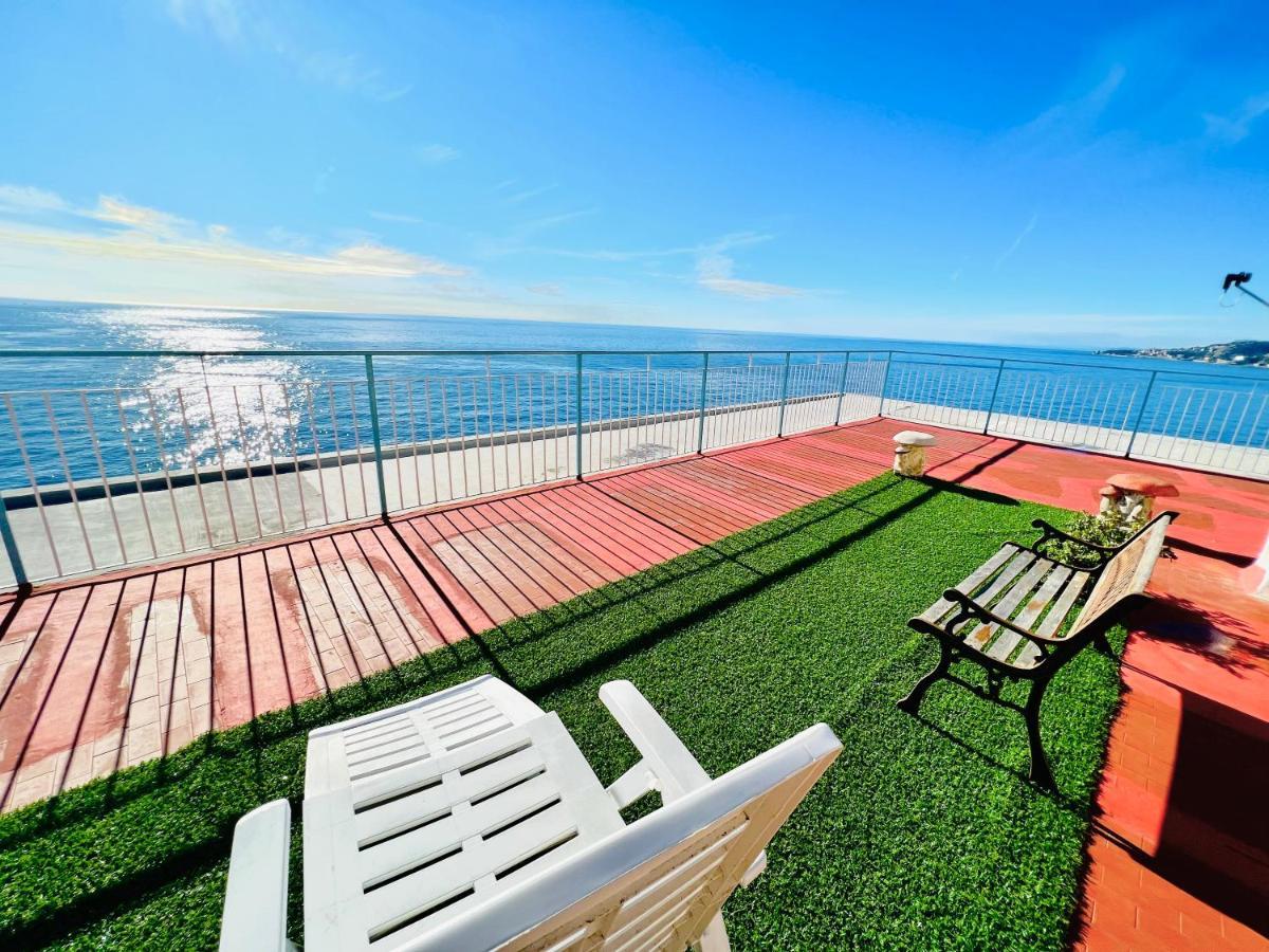 Suite Sunset 21 - Fronte Mare Sanremo Luaran gambar